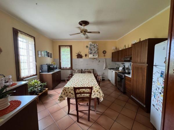 Villa, Mirandola — foto 3 di 5