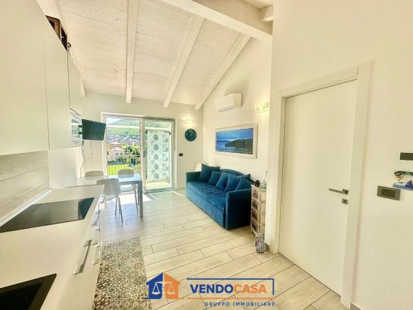 Bilocale in Via per Pineland, Borghetto Santo Spirito — foto 2 di 5