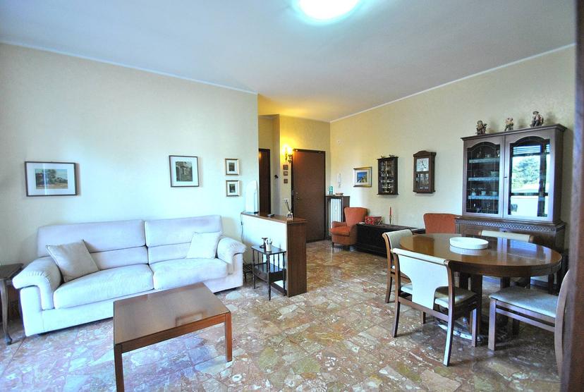 Trilocale in Via Fratelli Cervi 1, Vimercate