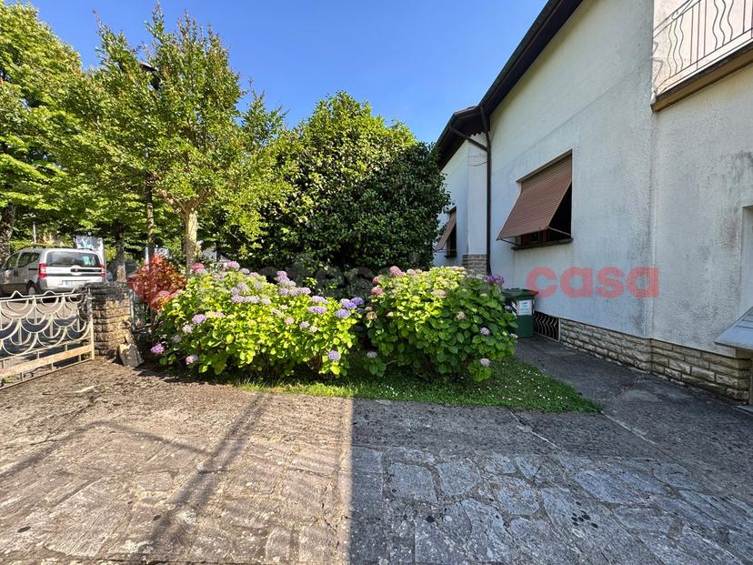 Villa in Via Roma 38, Barga — foto 4 di 5