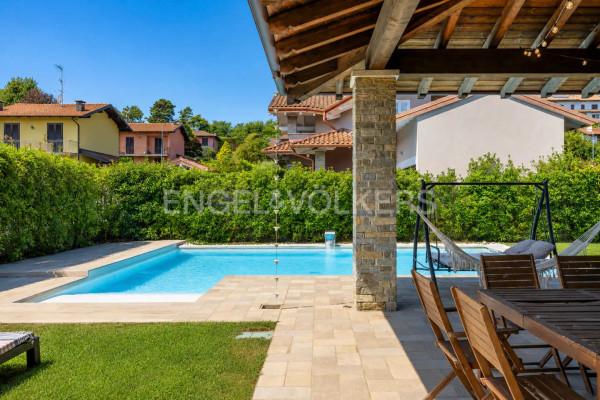 Villa in Via Don Giancarlo Rolando 28, Oleggio Castello — foto 3 di 5