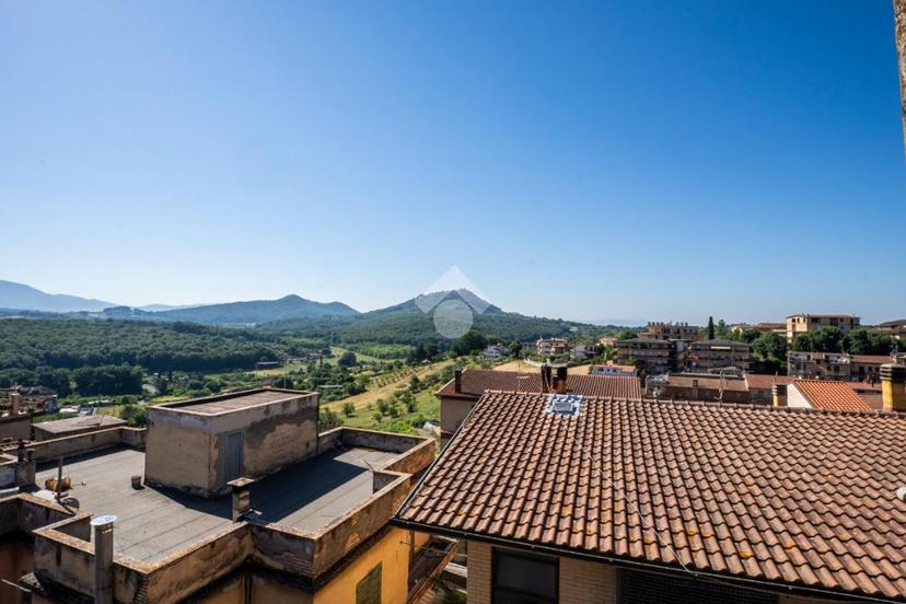 Trilocale in Via Val d' Ossola, Mentana — foto 5 di 5