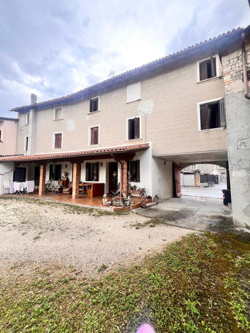 Casa indipendente in Via Sclavons, 17, Cordenons — foto 2 di 5