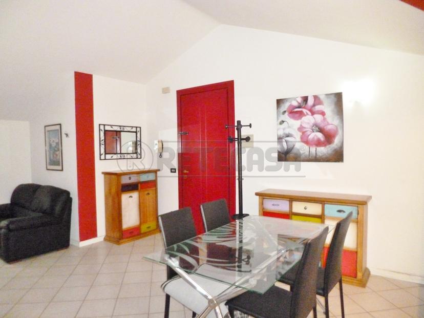 Quadrilocale in Piazza Regaù 11, Zermeghedo — foto 4 di 5