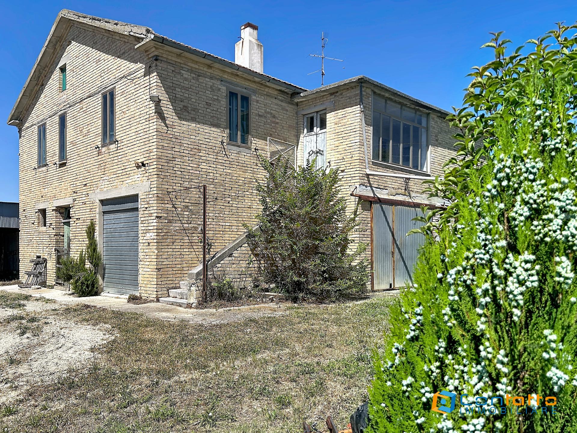 Casale in Contrada San Gregorio 14, Ripatransone