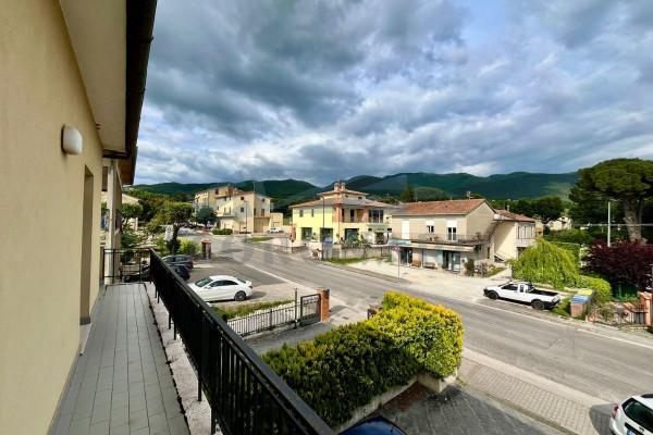 Appartamento in Viale Roma, Massa Martana — foto 2 di 5