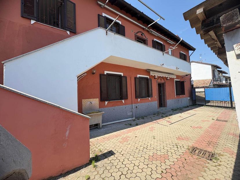 Casa indipendente, Borgo San Siro — foto 4 di 5