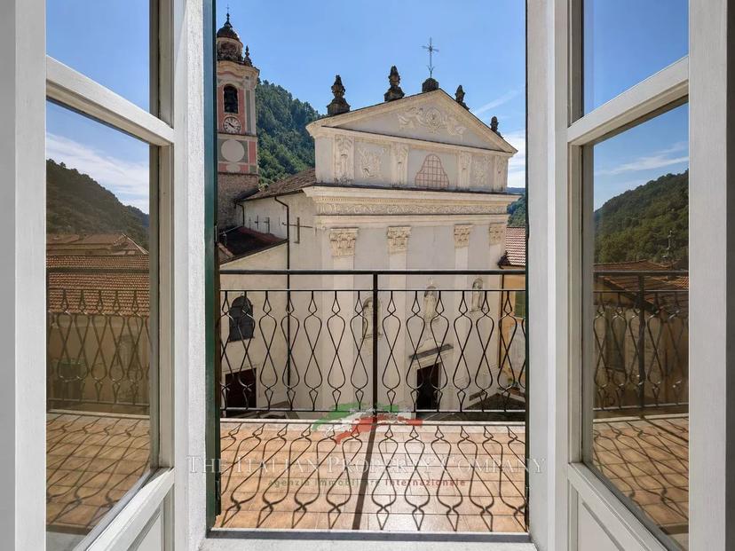 Quadrilocale in Piazza Ss. Giacomo E Filippo, 7, Airole — foto 5 di 5