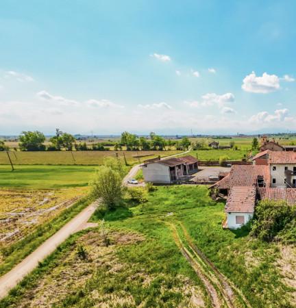 Cascina in Via Levata 67, Trinità