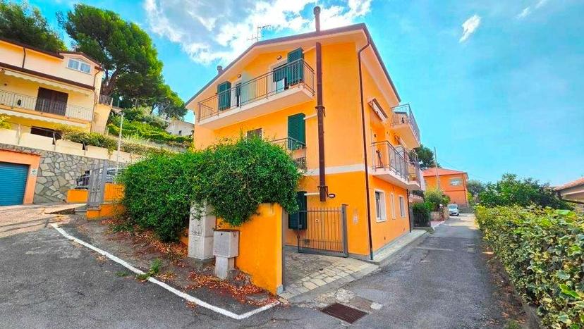 Quadrilocale in Via San Luigi, Andora — foto 4 di 5
