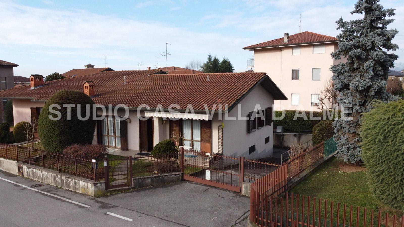 Villa in Via Monviso, Ponteranica