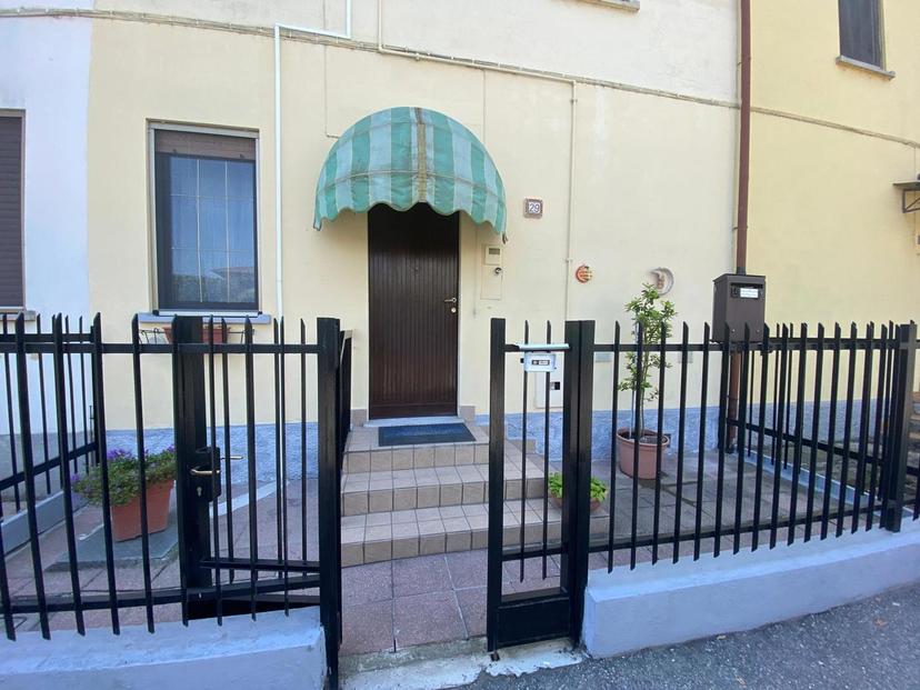 Casa indipendente in Via Rovelleto  29, Gambolò — foto 4 di 5