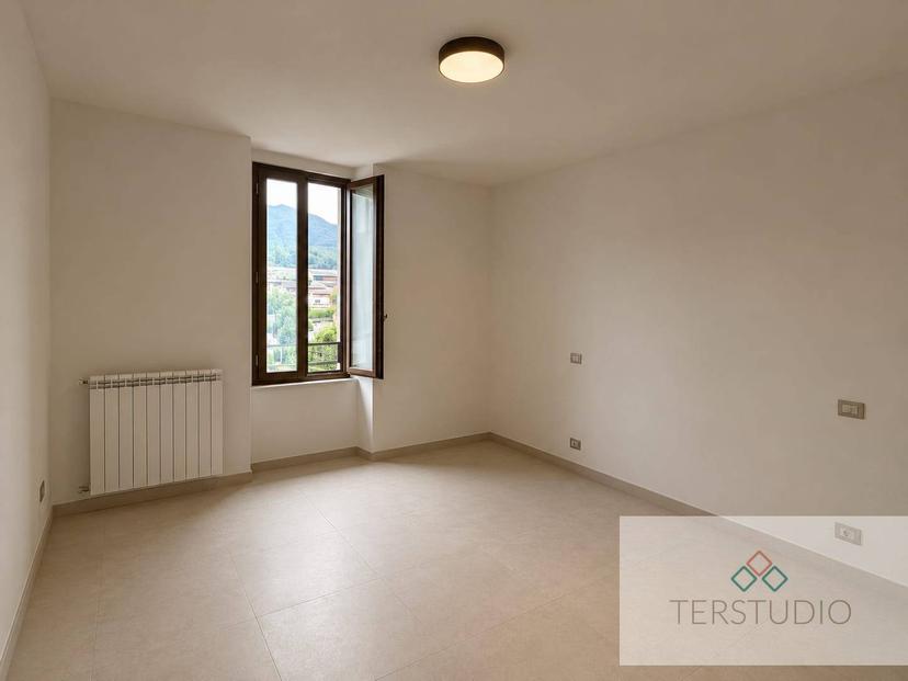 Trilocale in Via Valmora 54, Pontida
