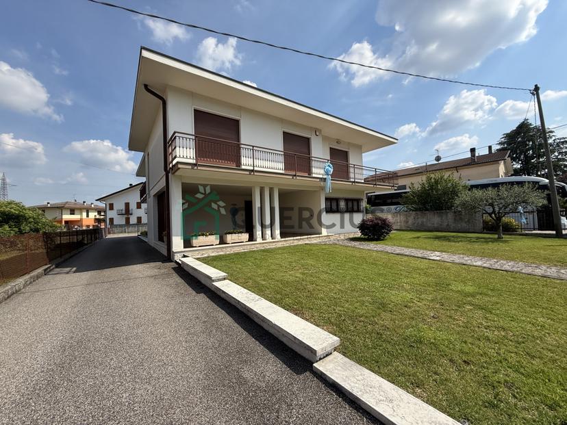 Villa in Viale Europa, Monteforte d'Alpone — foto 4 di 5