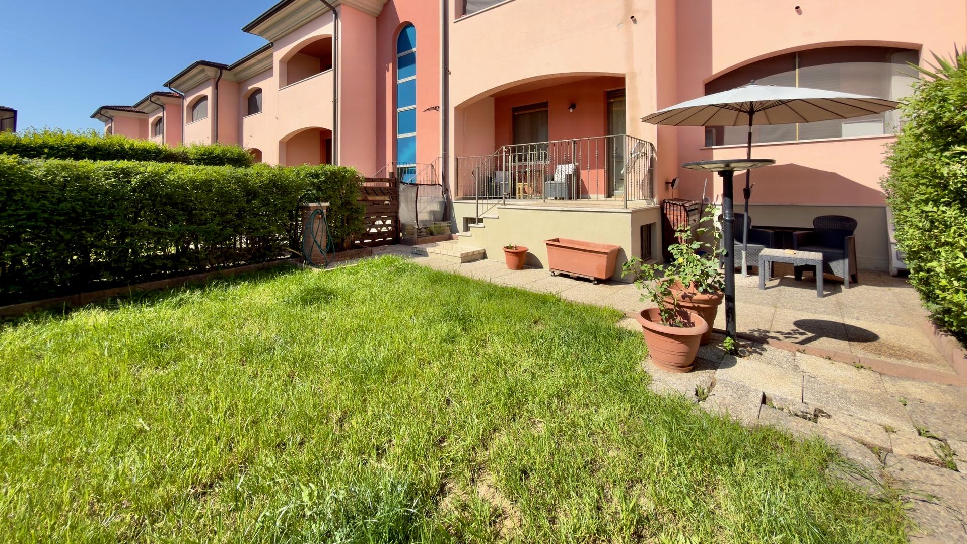 Trilocale in Via del Dosso, Mairano