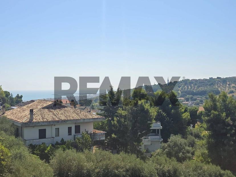 Appartamento in Via Monte Fumaiolo 5/B, Montesilvano