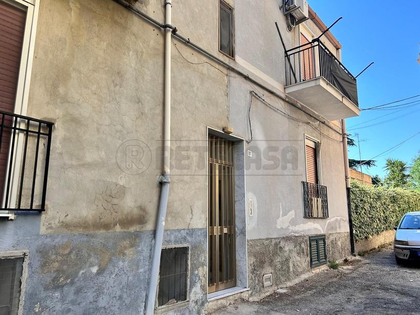 Bilocale in Via Volturno 11, Caltanissetta