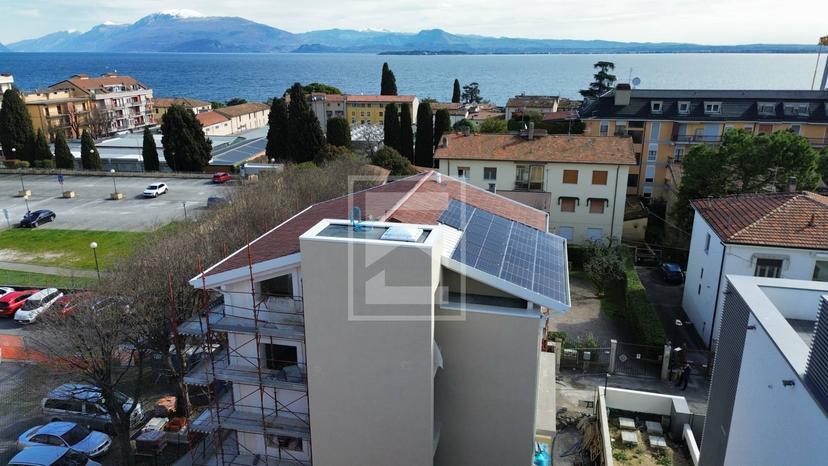 Attico in Via Scuole, Desenzano del Garda — foto 4 di 5