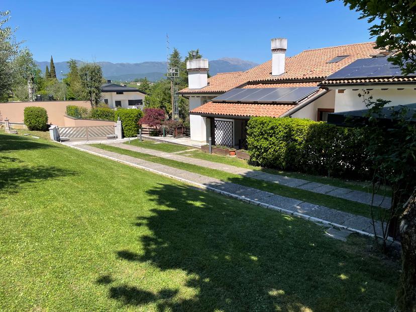 Villa bifamiliare, Conegliano — foto 4 di 5