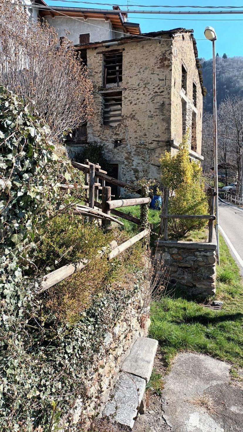 Rustico in Frazione Mornico, Bellano — foto 5 di 5