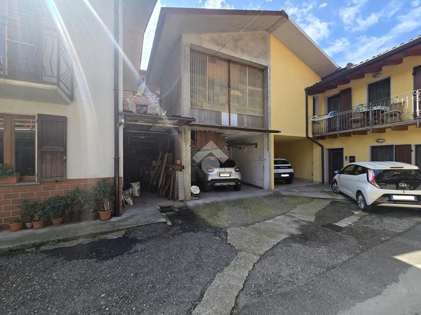 Rustico in Piazza Papa Giovanni XXIII 10, Curno — foto 2 di 5