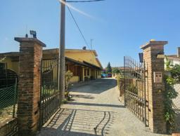 Casa indipendente in Via Precettole, Urbana