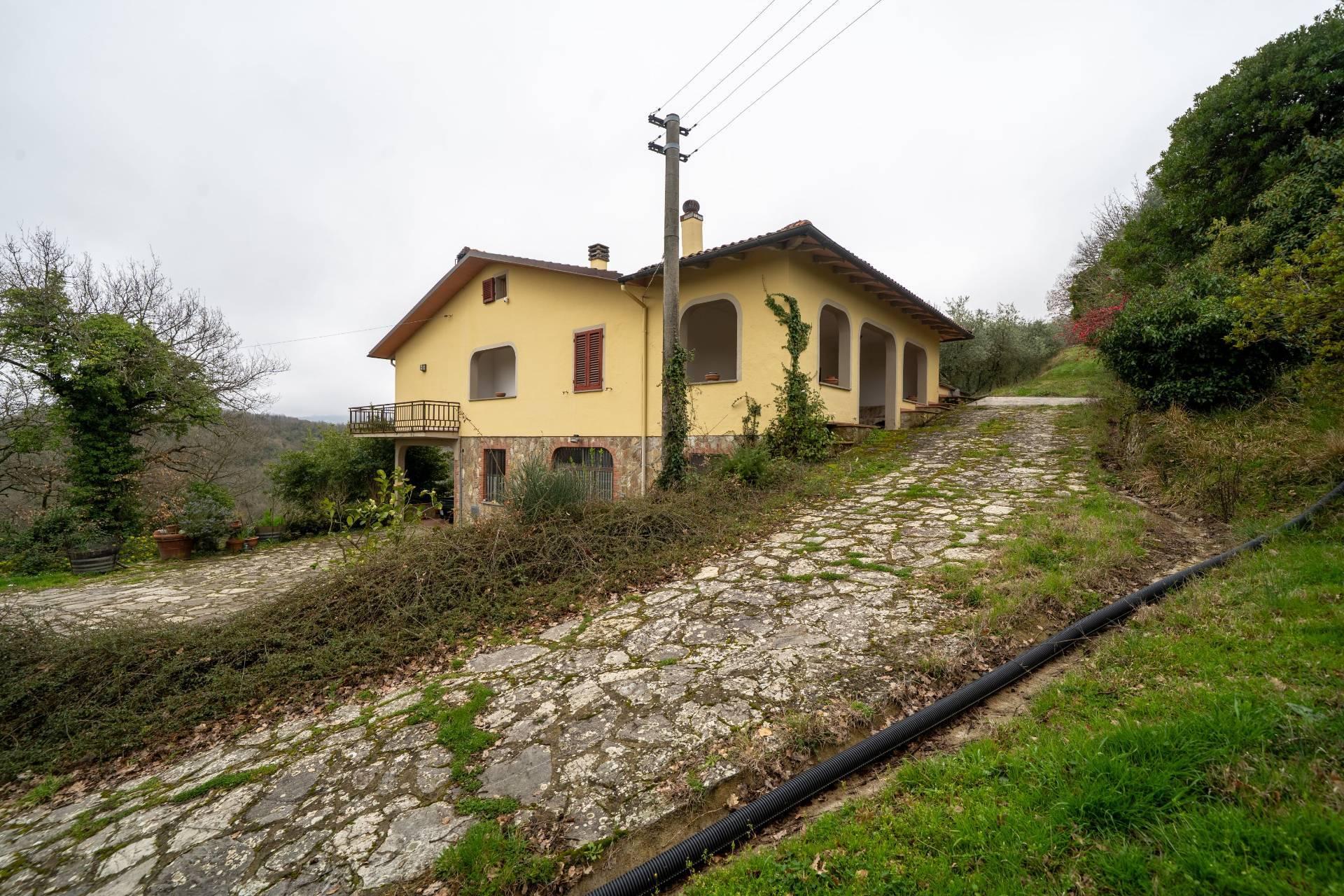 Casa indipendente in Via Chiantigiana, Cavriglia