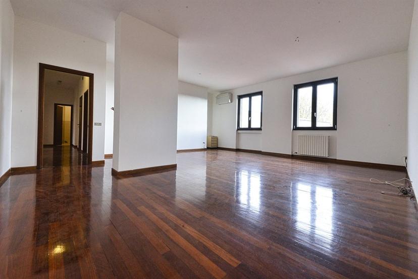 Quadrilocale in Via San Martino 5, Monza — foto 2 di 5