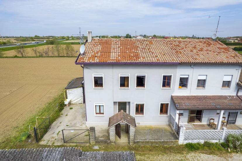 Casa indipendente, Campolongo Maggiore — foto 3 di 5