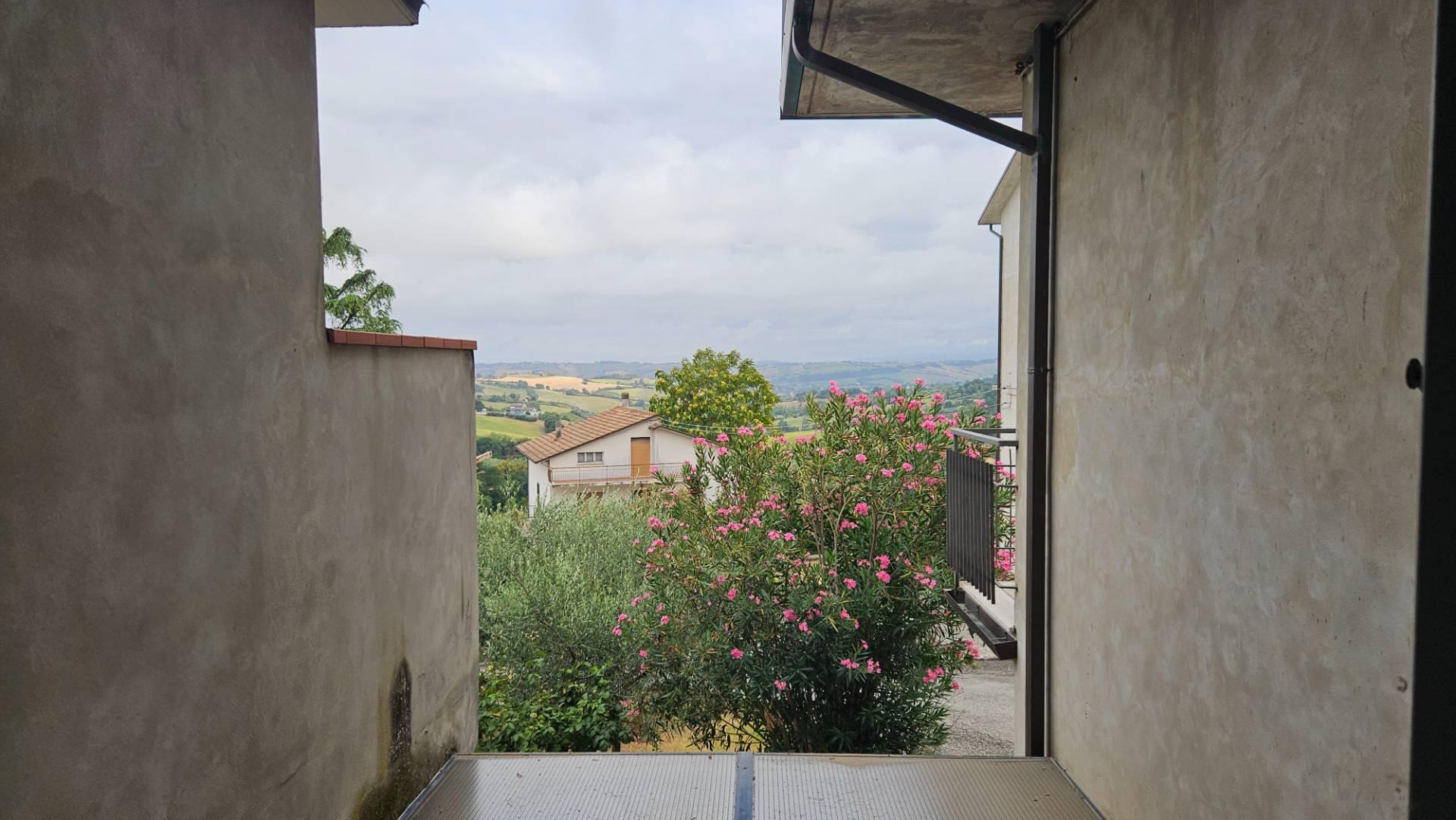 Bilocale in Via Pieve Canneti 10, Terre Roveresche