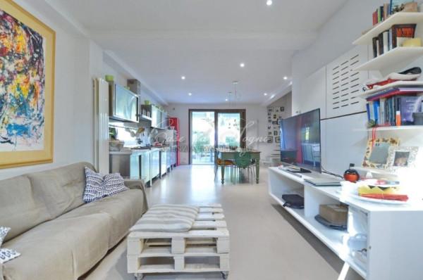 Villa a schiera in Via Giovanni Agnelli, Forte dei Marmi