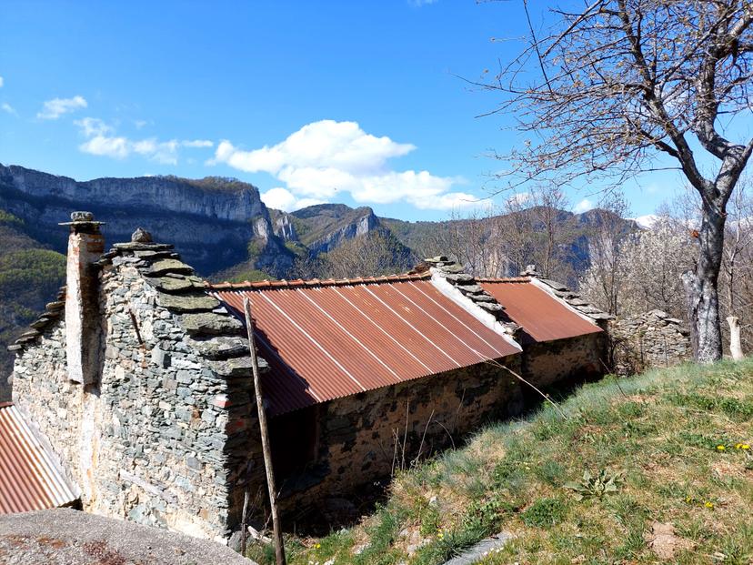 Casa indipendente in Borgata Sen Frazione Quarzina, Ormea — foto 5 di 5