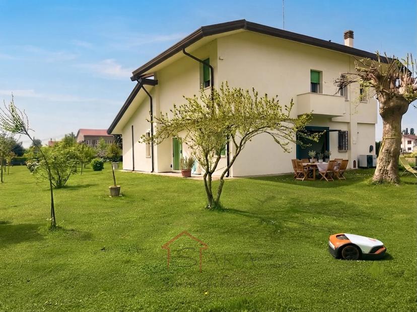 Casa indipendente in Via Cesare Battisti, Vigonza — foto 2 di 5