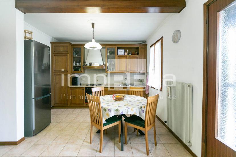 Trilocale in Piazza Umberto Primo 25, Meduna di Livenza — foto 4 di 5