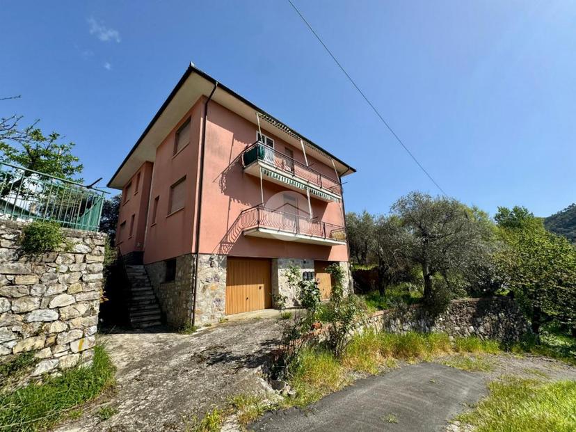 Villa in Via Giovanni XXIII 3, Castiglione Chiavarese — foto 4 di 5