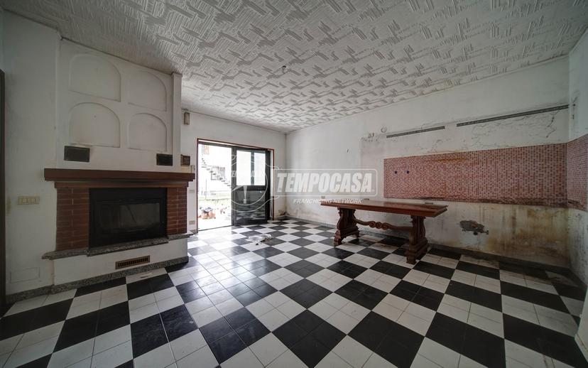Trilocale in Via Arquello, Castelletto sopra Ticino — foto 3 di 5