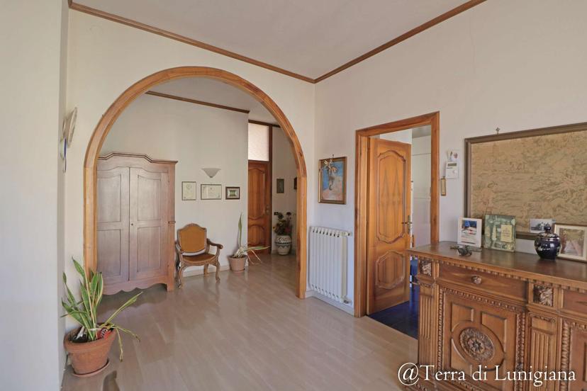 Appartamento in Via Lunigiana, Pontremoli — foto 2 di 5