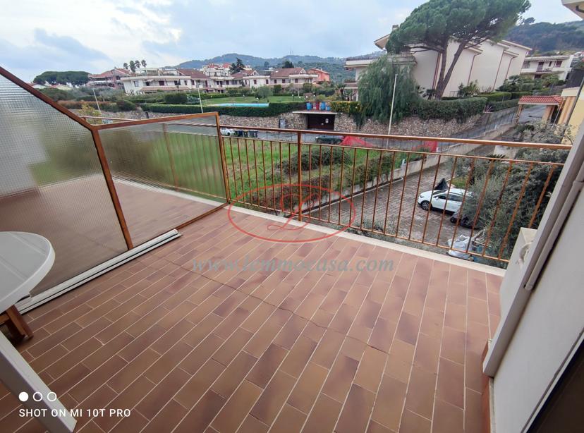 Bilocale in Via Diano San Pietro, Diano Castello — foto 4 di 5