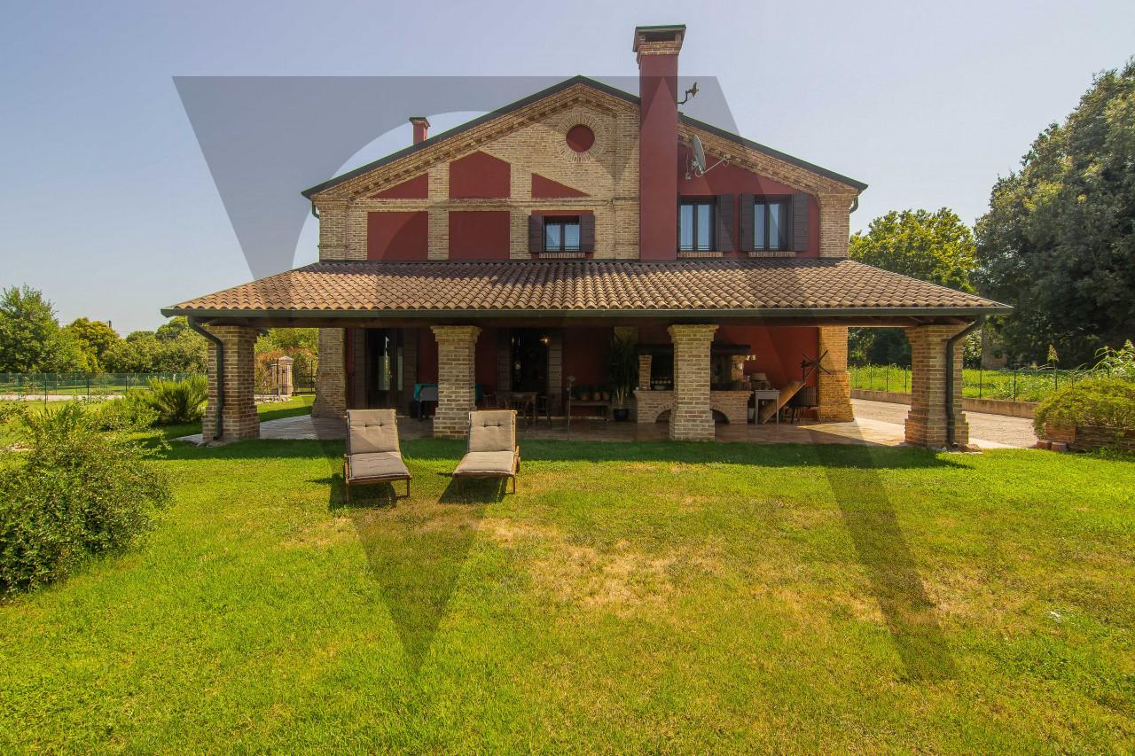Casa indipendente, Adria