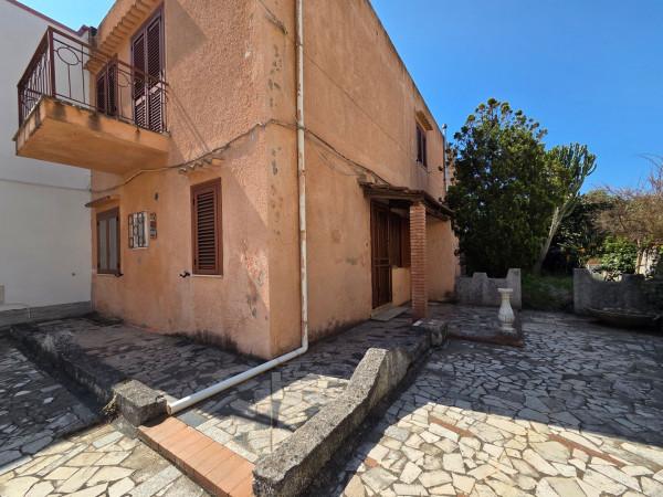 Villa bifamiliare in Via Vittorio Veneto 7, Diamante — foto 2 di 5