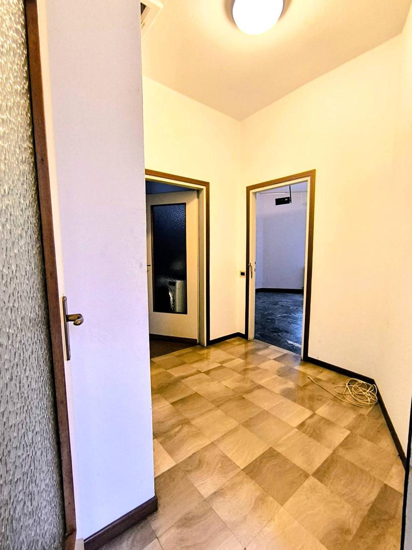Trilocale in Via Giovanni XXIII 6, Civate — foto 5 di 5
