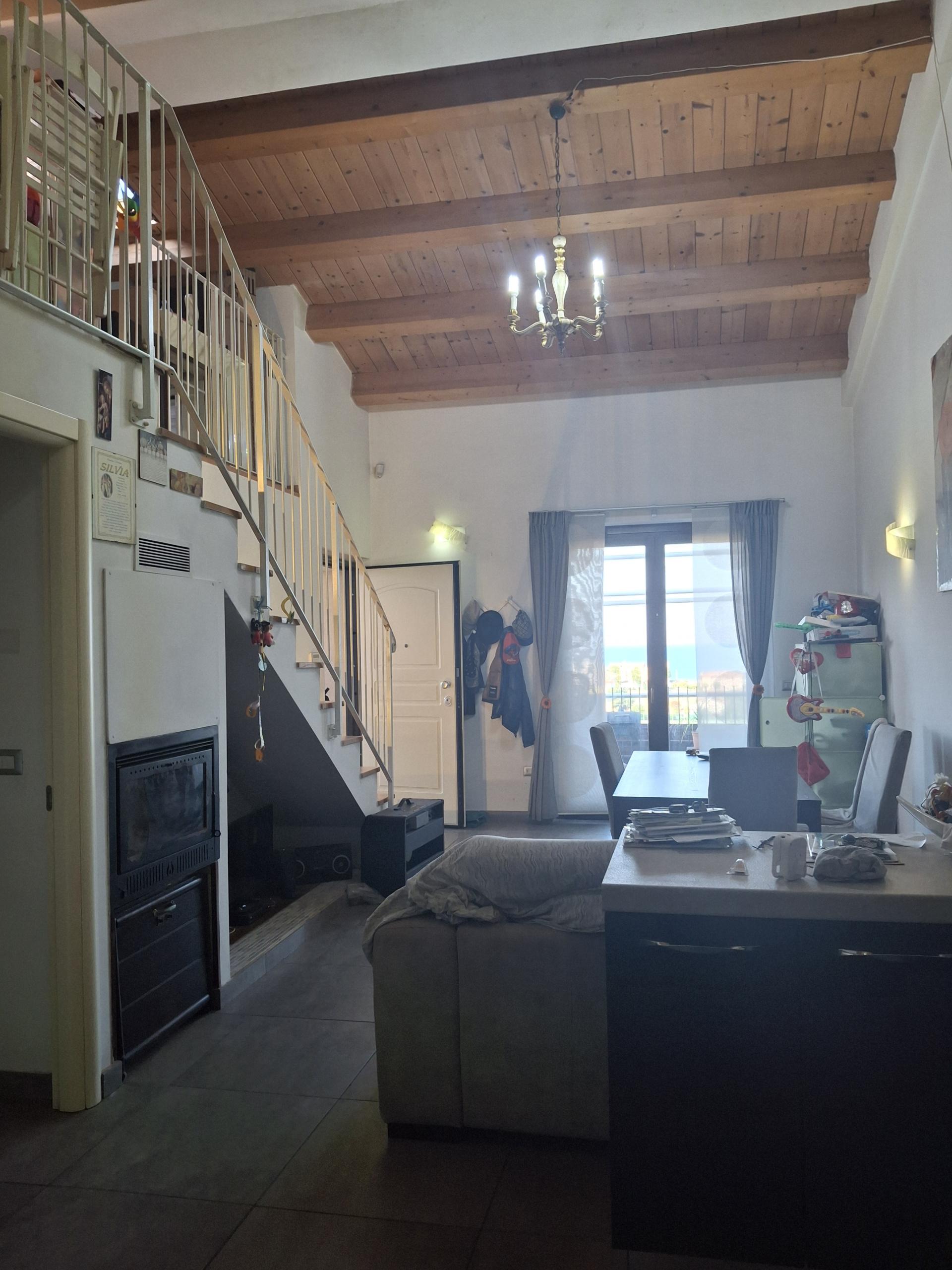 Casa indipendente in Via Alessandrini, Potenza Picena