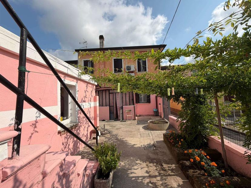Villa bifamiliare in Via Papa Giovanni XXIII, Cavarzere — foto 4 di 5