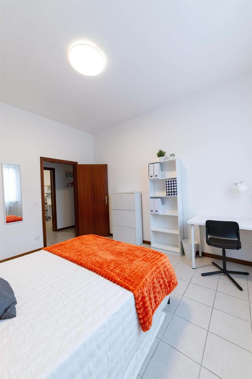 Stanza/Camera in Via Giorgio Regnoli 56, Forlì