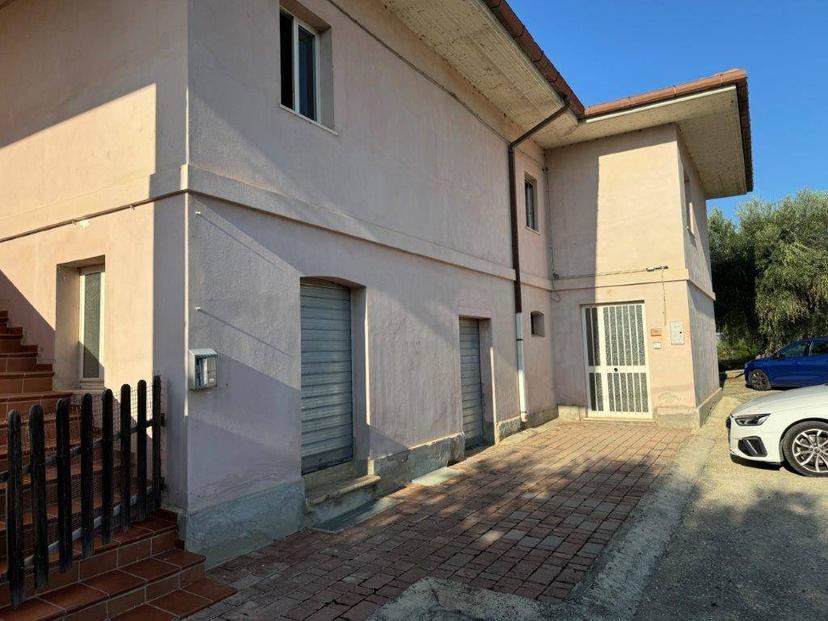 Rustico in Via del Vecchio Forte, Alba Adriatica — foto 2 di 5