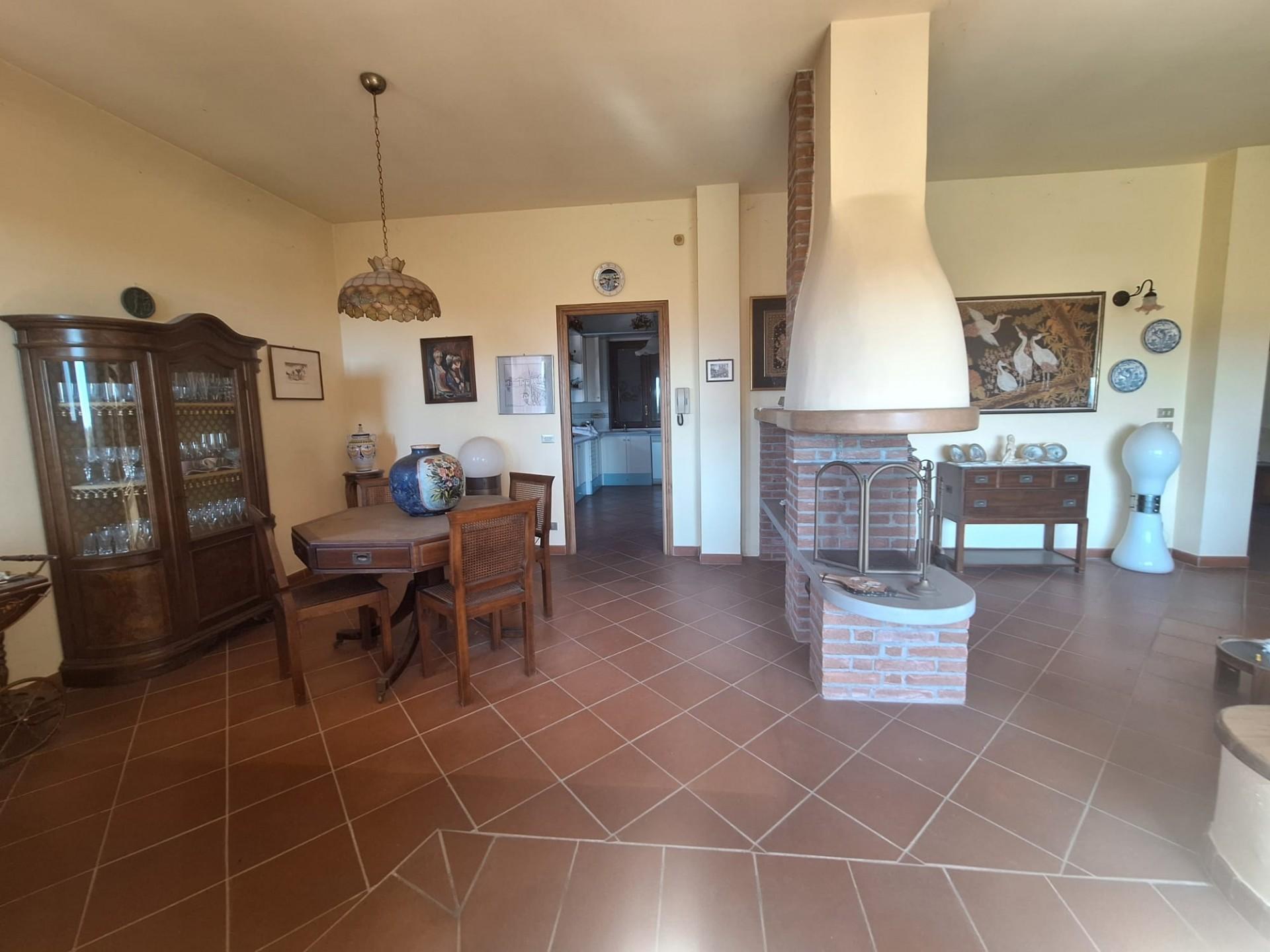 Villa in Via del Bricco 9, San Salvatore Monferrato