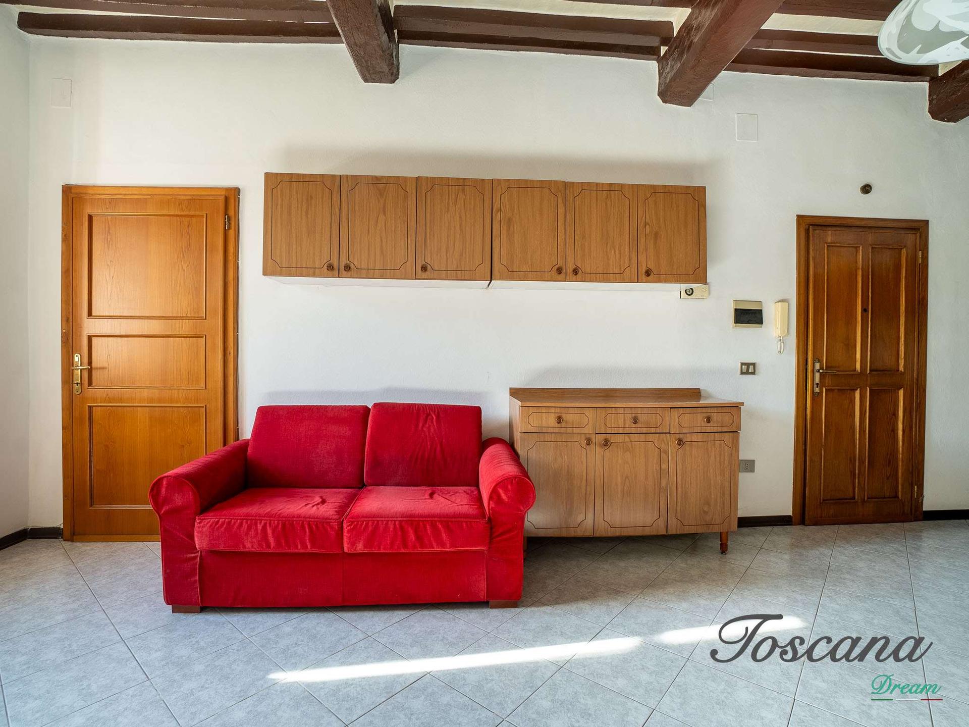 Trilocale, Monterotondo Marittimo