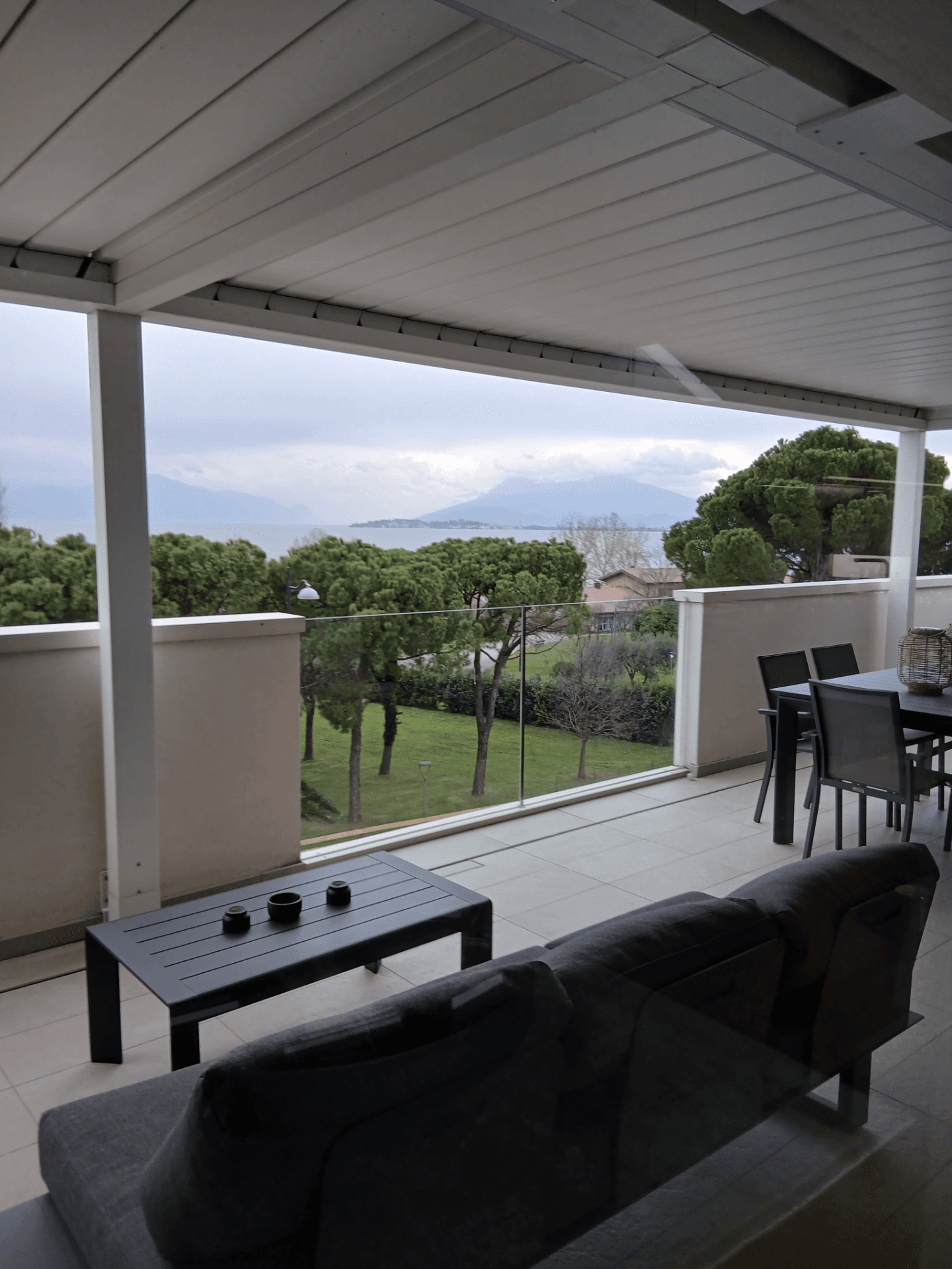 Trilocale in Viale Francesco Agello, Desenzano del Garda