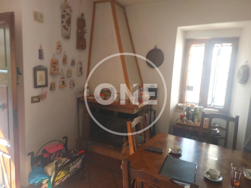 Appartamento in Via Don Domenico Berardinetti 2, Sante Marie — foto 3 di 5