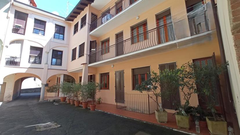 Trilocale in Via Vittorio Emanuele II, Maggiora — foto 2 di 5
